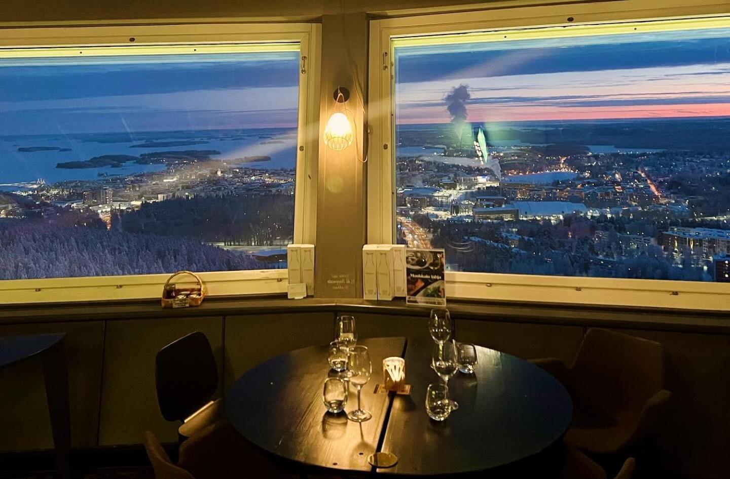 Mukava Saunallinen Kaksio Omalla Sisaeaenkaeynnillae Ja Ilmaisella Autopaikalla Kuopio Exterior photo